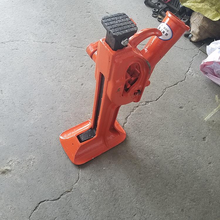 15T齒條式起道機(jī)實(shí)物圖1