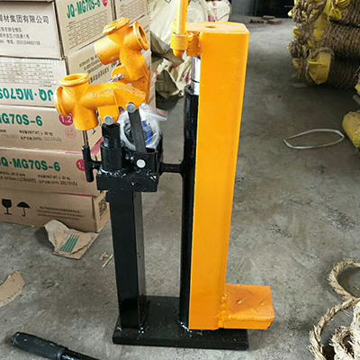 液壓起道機(jī)實(shí)物圖1